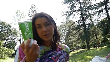 DP with fucktoys asshole and puss outdoors felicity feline