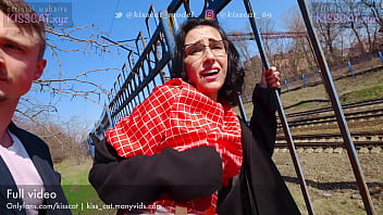 Inexperienced Duo Fucks Outdoor while Ambling in Public Park