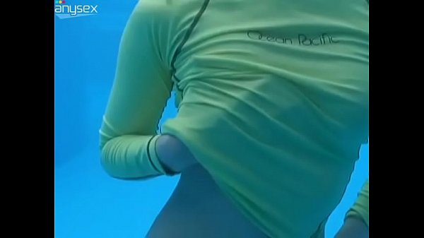 Asian horny in public pool