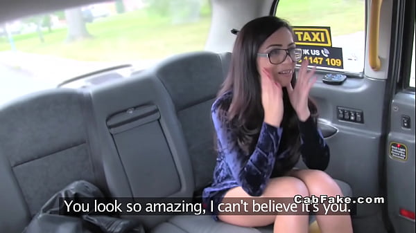 Honey flashes amazing rump in faux cab