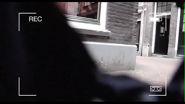 Man gives excursion of amsterdam