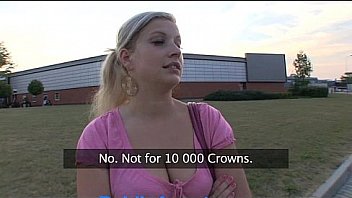 PublicAgent Natally shows me more than just her big melons outdoors.