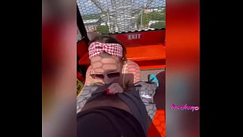 Mandimayxxx gives public blow-job