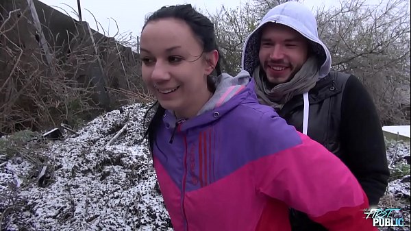 Myfirstpublic Frozen buxom stunner spread gams to faux agent for few promises