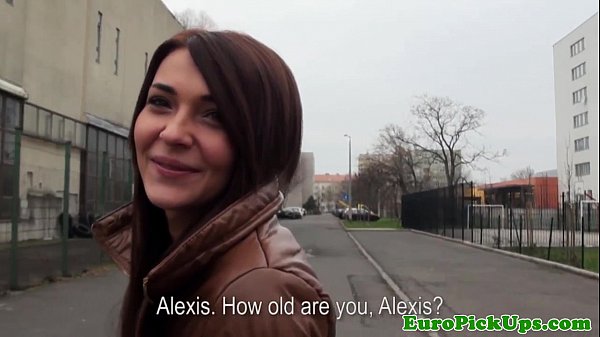 Picked up brunettes bj and jism guzzle