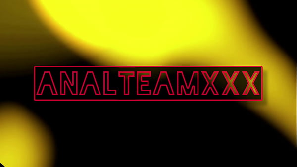 Public Fuckfest: casi nos cachan teniendo sexo en un terreno abandonado… Parte 2/2. Míralo completo en RED.