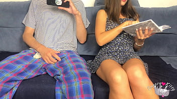 Stiefbruder schaut sich vor mir Pornos an! Aber ich wurde geil wir wichsen uns gegenseitig! Orgasmus