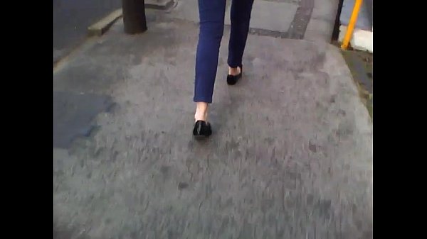 Bonitas nalgas en la calle nyce candid bootie lady