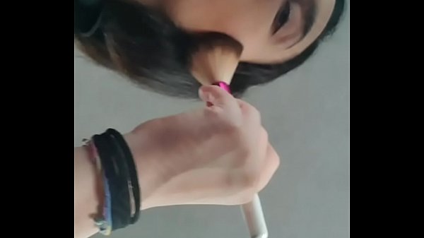 Mimi maquiando a ppk no uber em BH … deixando ao motorista loucaso… flick completo no crimson