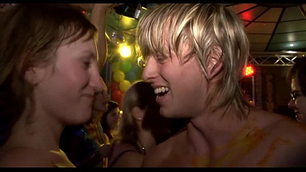 Bitches found out lil’ weenie in club