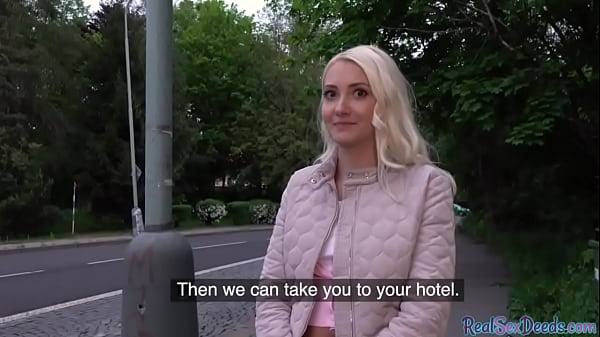 Blonde 25yo cutie gives fellatio to his gigantic dick in public