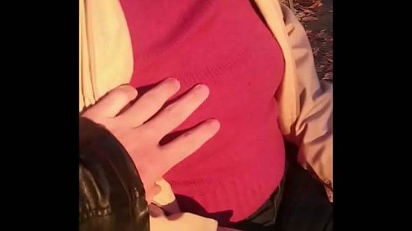 A stranger from the park comes to my building because she wants bang-out