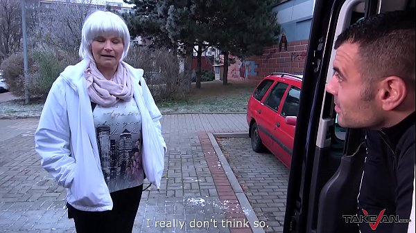 Cougar buxomy whore found on the street get jizz covered honeypot in driving van