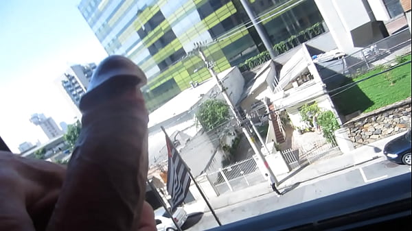 Flash my dick in Sao Paulo, Brasil – exhibitionist