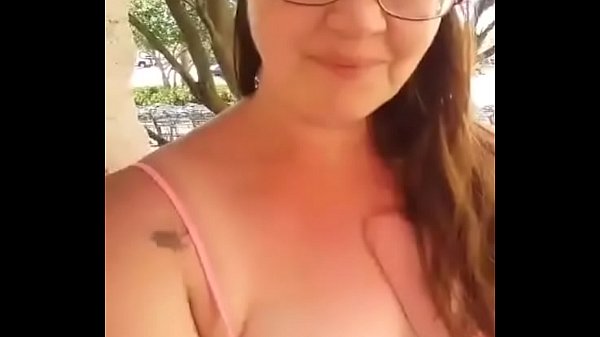 Slutslave1975 being a fuckslut in public