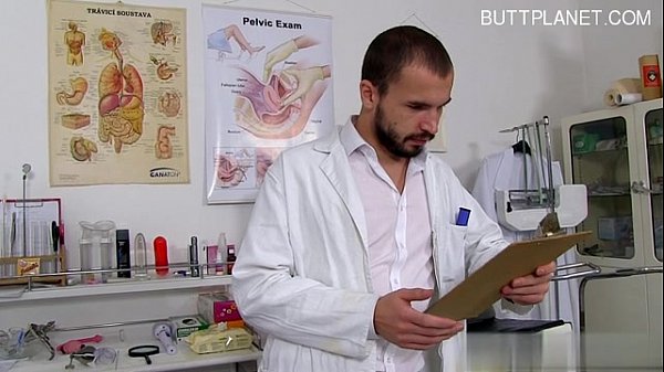 First-timer duo public fuck