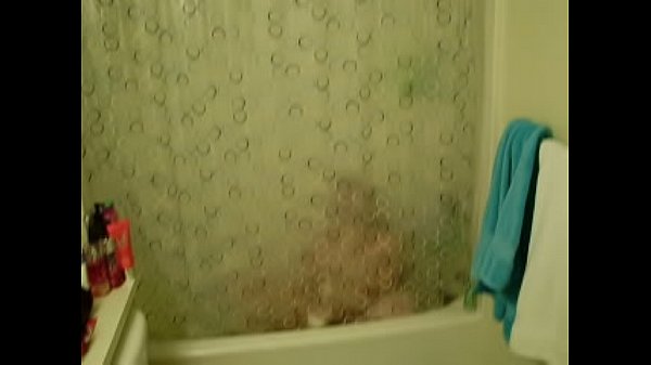 Covert webcam from 2009 of wifey masterbating in the bathroom