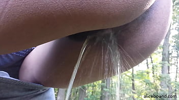 Sexy Black Woman Pissing Outdoors