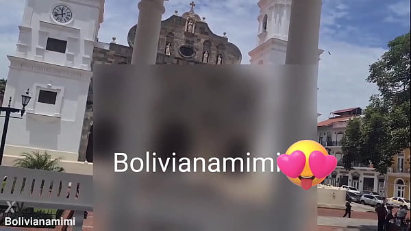 Paseando sin calzoncito en el centro historico de Panamá   Flick completo en bolivianamimi.tv