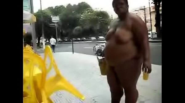 melancia nua centro cidade