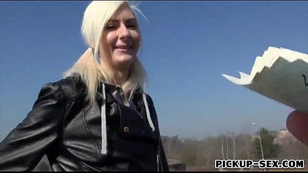Real fledgling Eurobabe Lenny Elleny analed in public