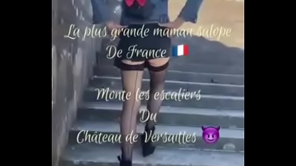 Lady Oups in public micro mini-skirt