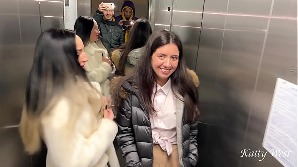 Public Pickup – We met two beauties with a friend and invited them to our place to have intercourse