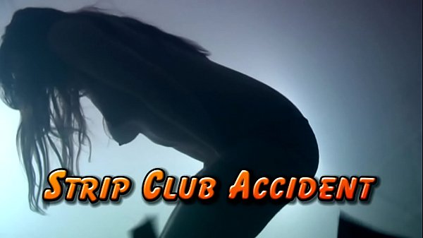 HD Wetting – De-robe Club Urinate Accident