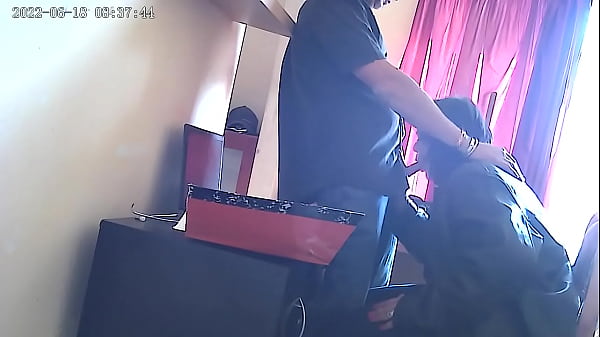 office fuck-fest sucking the bosses spear