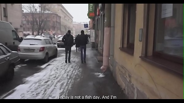 Agent pokes nubile model’s wool pie