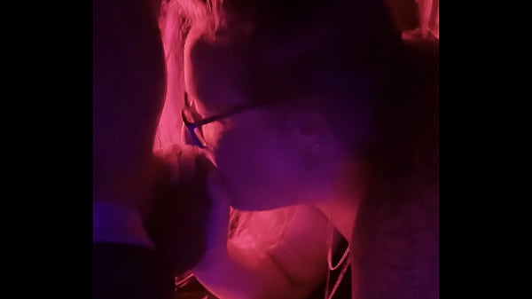 MERMAIDXCHIMNEY’s GANGBANG SUCKING AND FUCKING 3 BBC BULLS