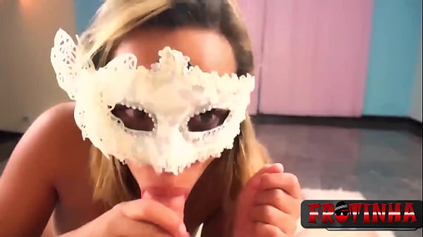 Namoradinha pantera traindo o namorado com boquete em outro – Frotinha Porno Starlet