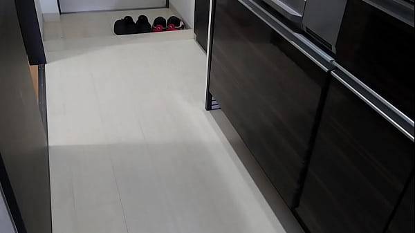 Big butt under the kitchen