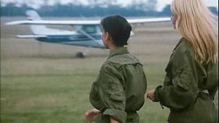 Sarah Youthful in Le porcone volanti 1 (Mario Bianchi)