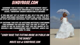 Sindy Rose the handballing bride in public on the dunes