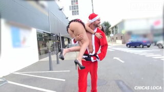 MAMACITAZ – (Nikki Litte, Juan Lucho) – Big Bootie Spanish Lady Celebrates Christmas With Outdoor Hump